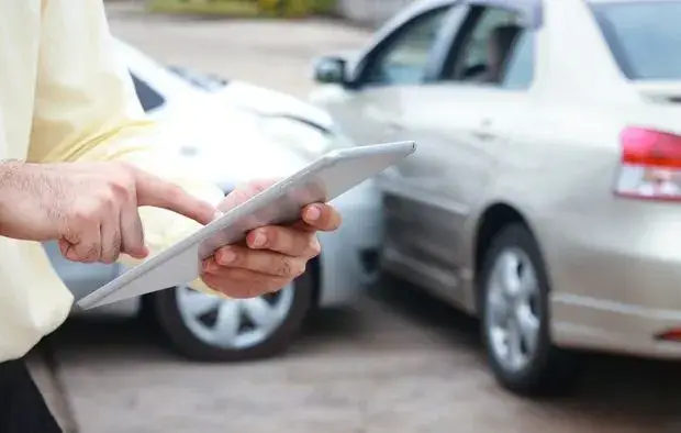 Courtage en Assurances Particuliers - Assurance Auto Assurances des Pierres Dorées