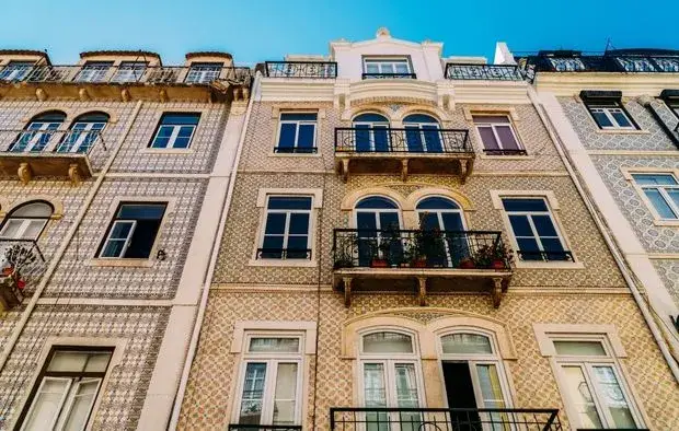 Courtage en Assurances Pro - Immeubles Assurances des Pierres Dorées